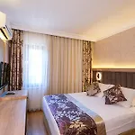 Otel Kandelor 4*