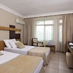 Otel Kandelor