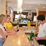 Kandelor Otel