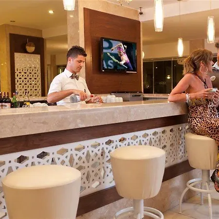 Hotel Kandelor 4*