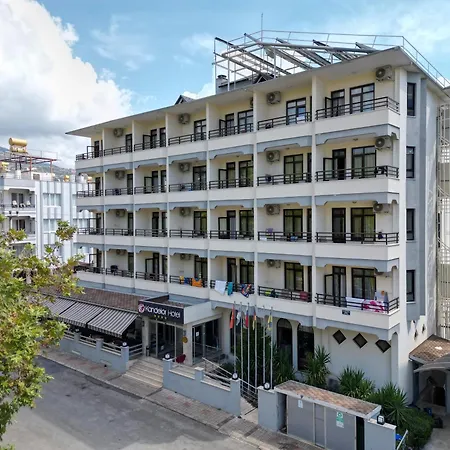 坎德洛尔酒店 4*