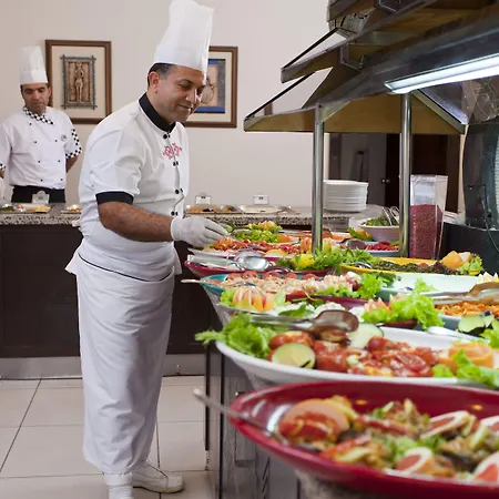 坎德洛尔酒店 4*