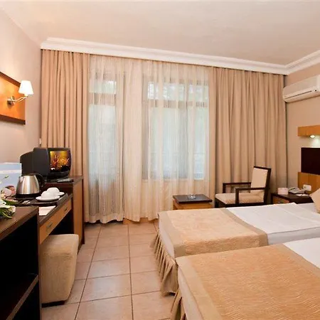 Otel Kandelor