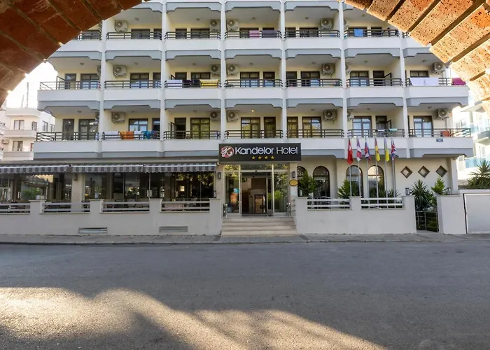 Kandelor Ξενοδοχείο 4*