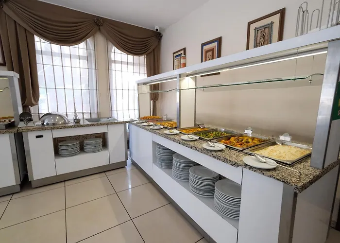 Kandelor Ξενοδοχείο 4*