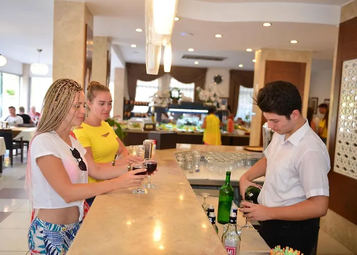 Kandelor Ξενοδοχείο