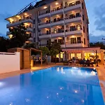 Отель Kandelor 4*
