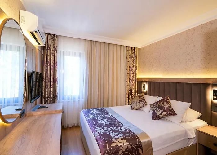 Szálloda Kandelor 4*